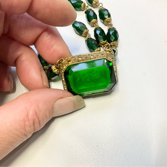 Art Deco Czech Glass Rose Reverse Carved Choker Necklace Signed Czechoslovakia - Picture 5 of 11